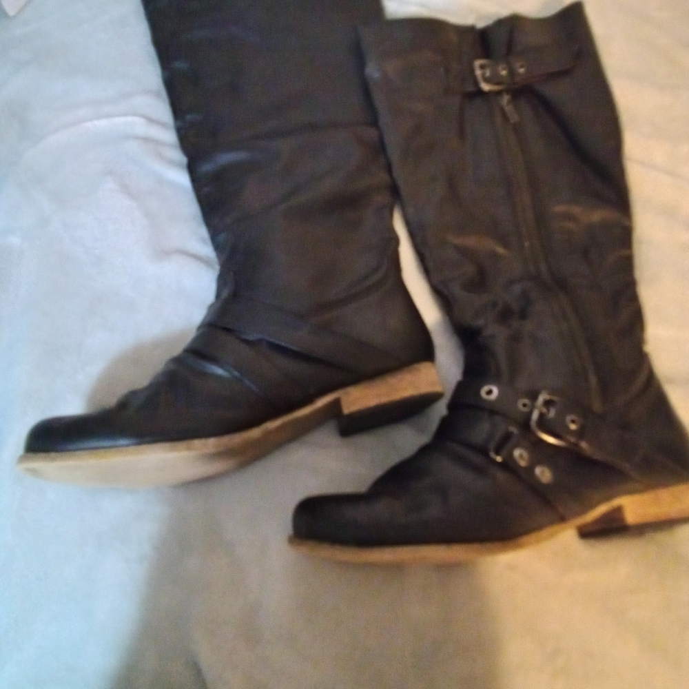 Carlos by Carlos Santana boots